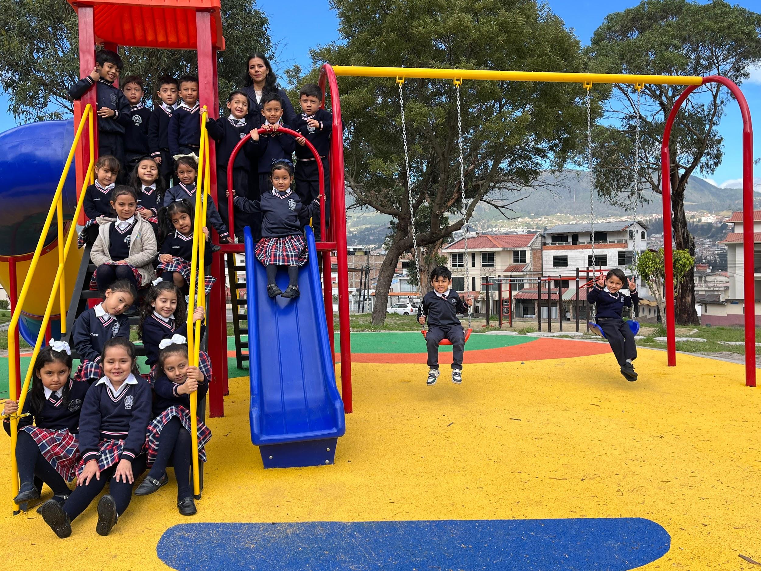 Estudiantes Escuela La Pradera